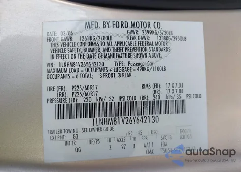 2006 Lincoln Town Car Signature from USA, damaged, VIN 1LNHM81V26Y642130